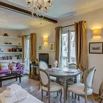Appartement 27 Avenue De La Bourdonnais 75007 Chablis *