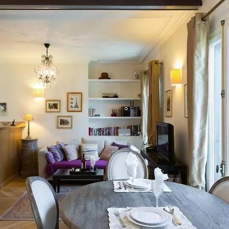 Apartment 27 Avenue De La Bourdonnais 75007 Chablis Paris
