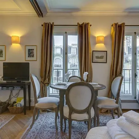 27 Avenue De La Bourdonnais 75007 Chablis