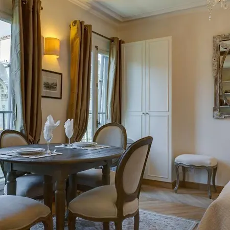 Eiffel Tower View Apartment 1 Min Walk Paris 7Th Air Conditioning *