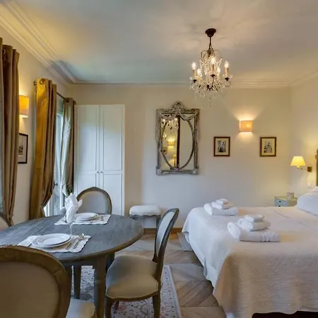 Eiffel Tower View Apartment 1 Min Walk Paris 7Th Air Conditioning *
