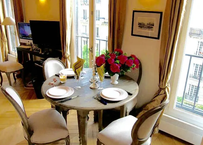 27 Avenue De La Bourdonnais 75007 Chablis Appartement *