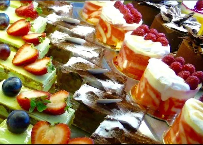 Appartement 27 Avenue De La Bourdonnais 75007 Chablis *