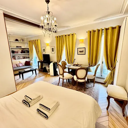 Chablis 27 Avenue De La Bourdonnais 75007 شقة *